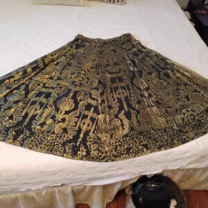 Beautiful Gold & Black Maxi skirt